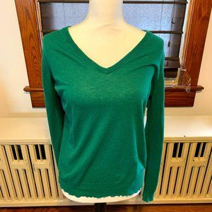 The Limited Kelly Green V-Neck Long Sleeve Sweater Large